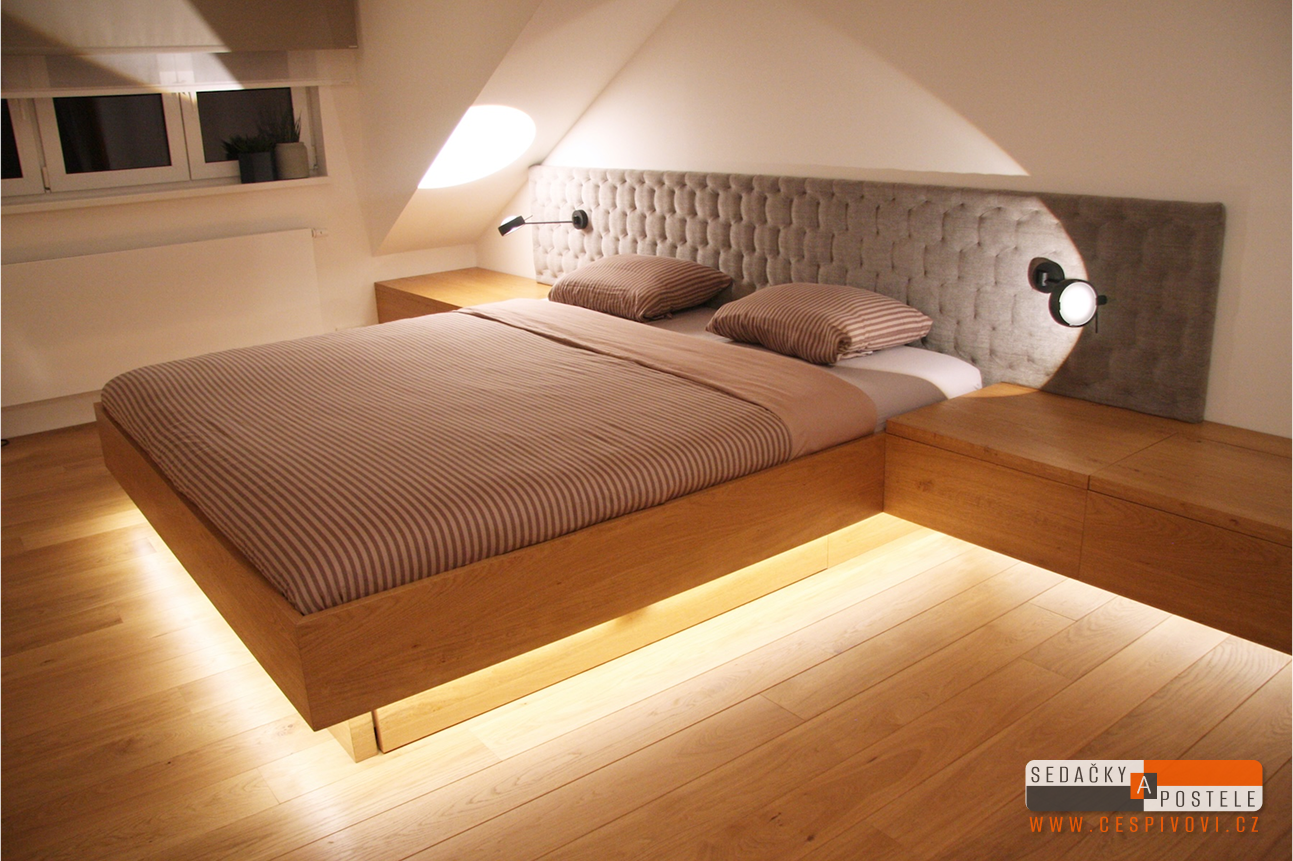 Atypická postel do Holešovic