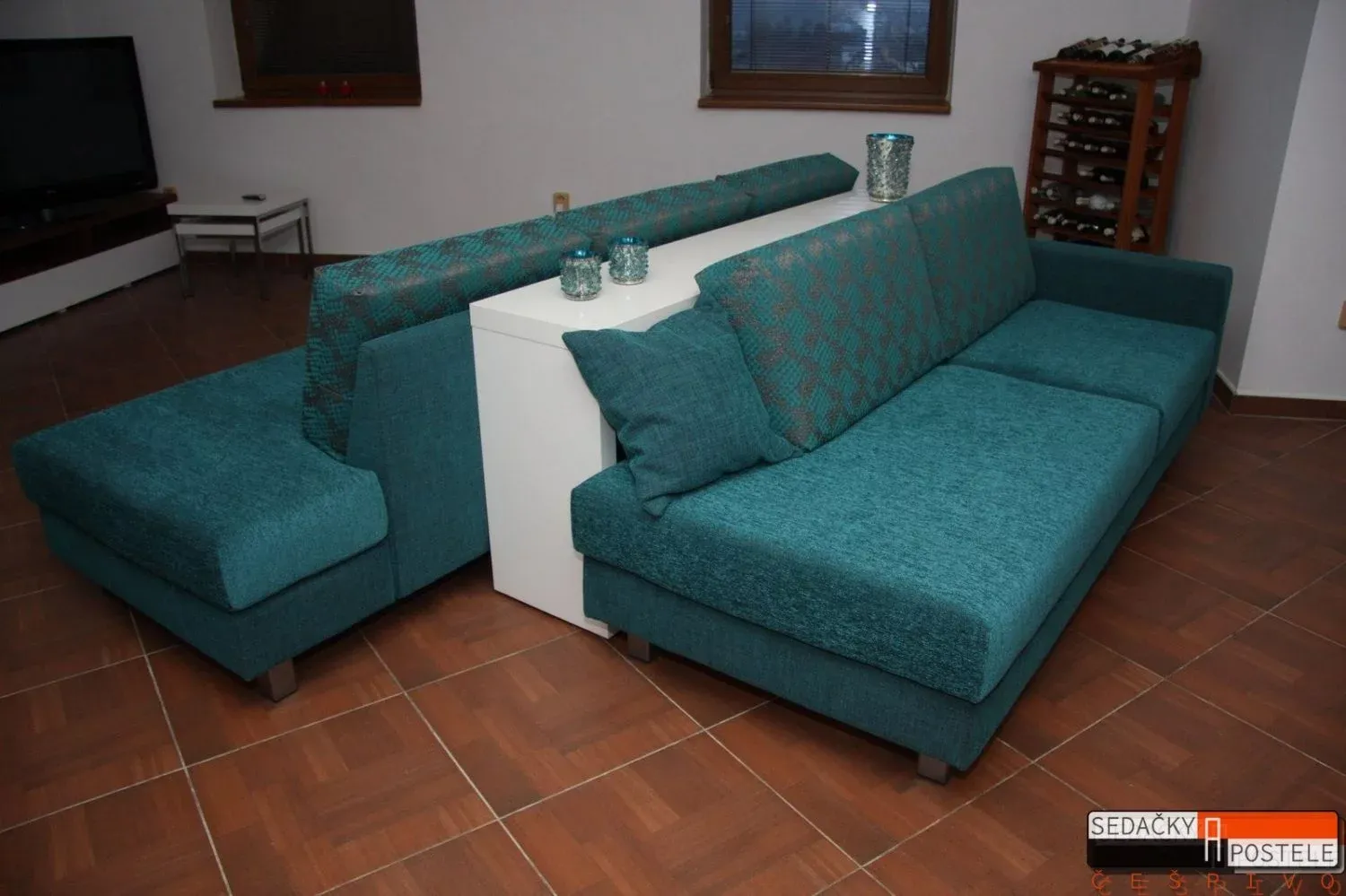 typ DEB protilehlé pohovky s otevřenými konci